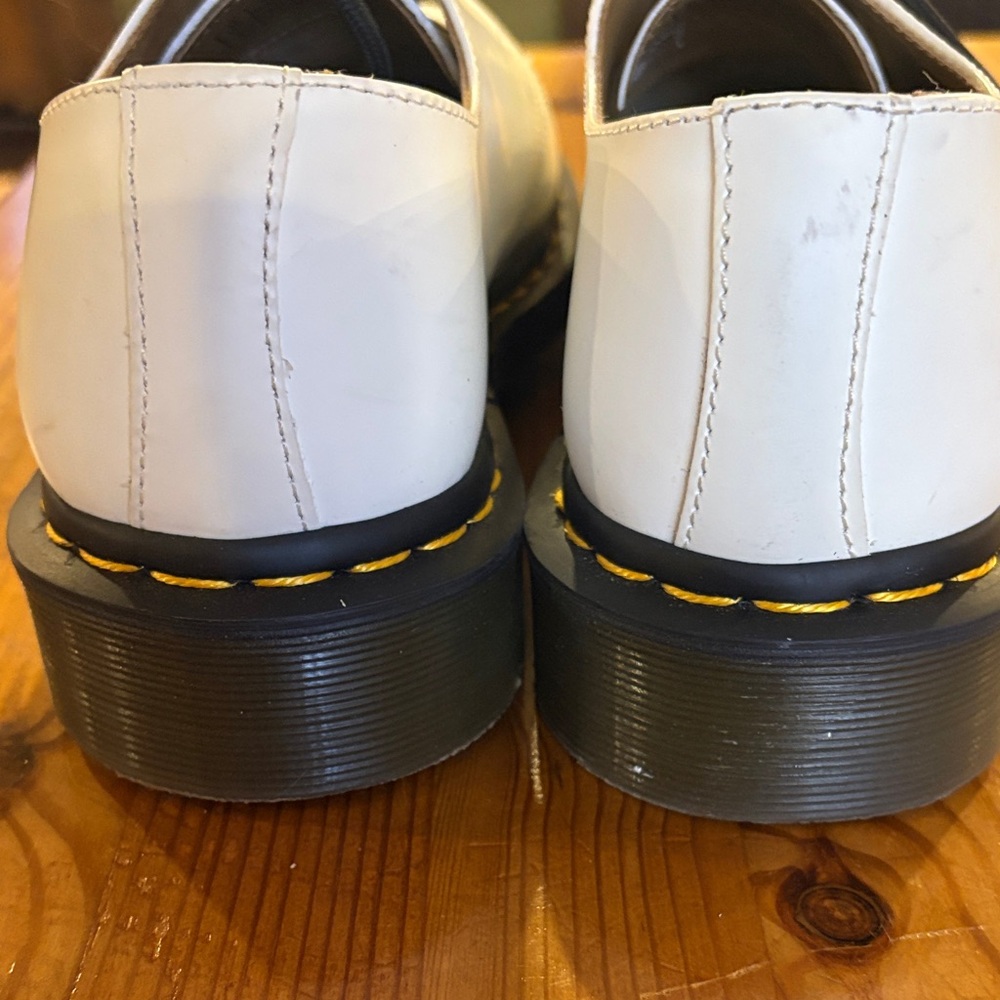 Dr. Martens White Flats with Black Laces - Picture 5 of 14